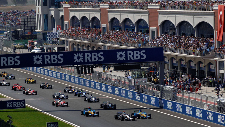 Uzman Posta, Türkiye’nin En Büyük F1 Topluluğuna Sponsor Oldu