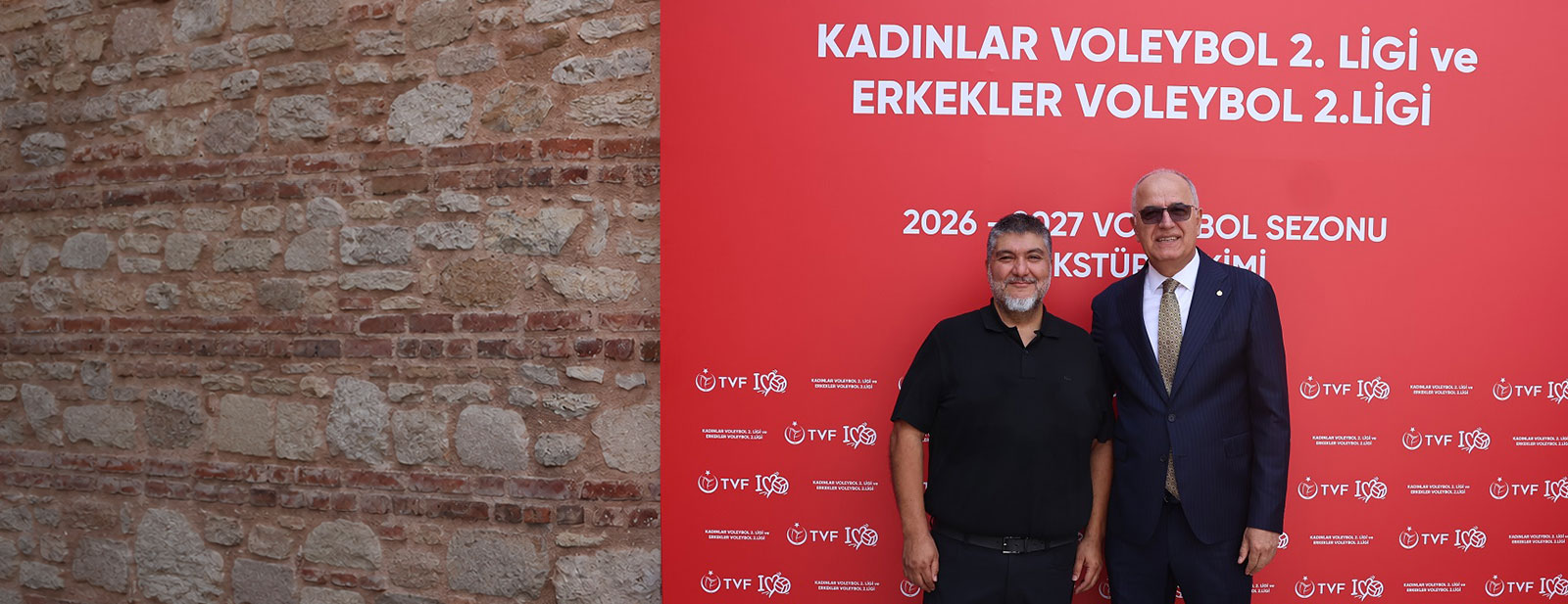 Uzman Posta ve Türkiye Voleybol Federasyonu sponsorluk anlaşması